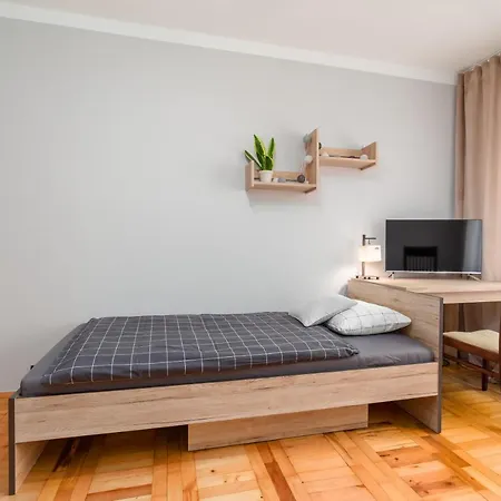 Two Bedrooms Faktura Fast Check-in 24h Апартаменти *